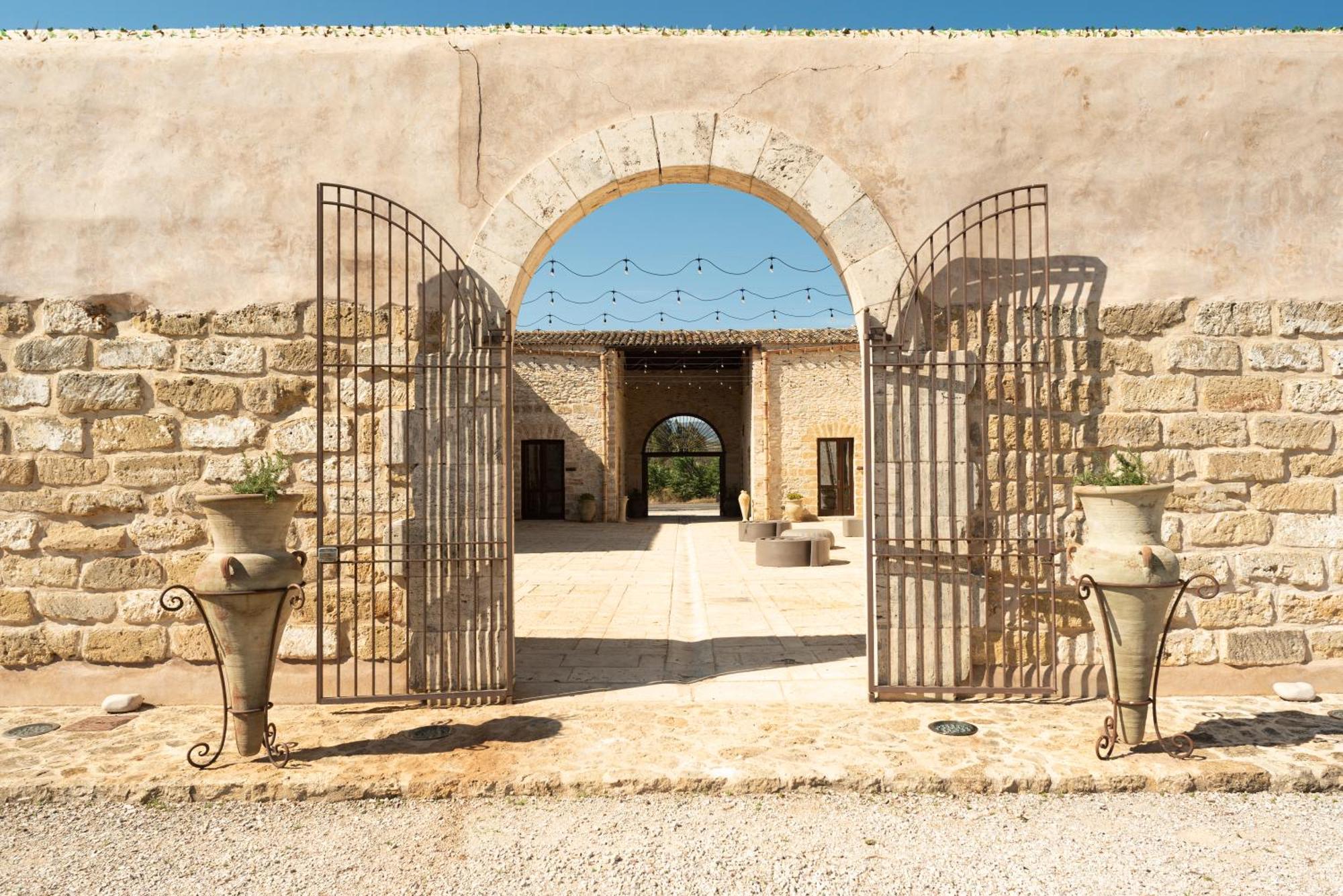 Tenute Baglio Passofondo Alcamo Exterior photo